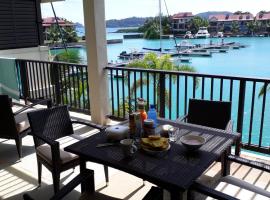 Eden Island luxury apartment sea view，位于伊甸岛的海滩短租房