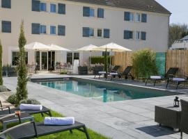 凡尔赛心愿贝斯特韦斯特酒店，位于诺布尔图瑟斯机场 - TNF附近的酒店