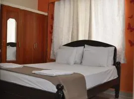 Nayath Serviced Apartments, Homely Stay for Families only since 2011 Close to Bus, Railway Stations, Near to Reliance Mart, Srinivasam complex and many Restaurants Fully Furnished Kitchen Pet Friendly