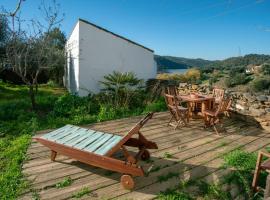 Casa de las Letrinas Baja, 2 Habt 5 más 1 Pers max chimenea con horno，位于Puerto de la Laja的乡间豪华旅馆