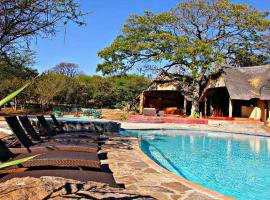 Unlimited Luxury Lodge in Kasane，位于卡萨内的酒店