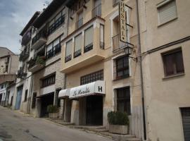 Hostal La Muralla，位于莫雷拉的酒店