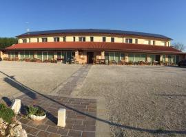 SAN FERDINANDO，位于Levada的酒店