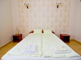 Hotelik Bej，位于图申的酒店
