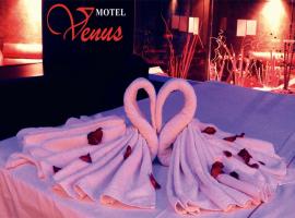 Auto Hotel Venus，位于贾拉普的情趣酒店