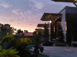 Wattana Home，位于通帕蓬的酒店