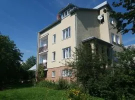 Hostynna Sadyba