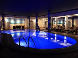 The Navigator - Solaqua，位于阿尔布费拉的Spa酒店