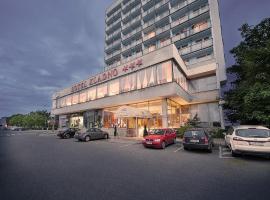Retro Hotel Kladno，位于克拉德诺的酒店