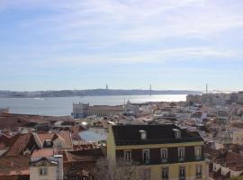 Retrato de Lisboa，位于里斯本圣卢西亚观景台附近的酒店