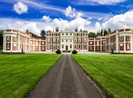 Hawkstone Hall Hotel & Gardens，位于什鲁斯伯里的酒店