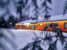 Hotelli Pielinen，位于Vuonislahti的带泳池的酒店