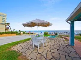 Daytona Shores Inn and Suites