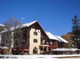 Le Guilazur，位于Château-Ville-VieilleCougnes 1 Ski Lift附近的酒店