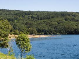 Logis hôtel restaurant Auberge de l'Espinouse，位于Fraisse-sur-Agout的酒店
