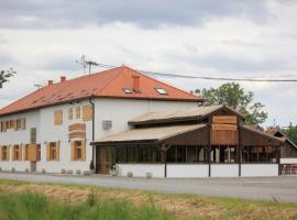 PANSION RIBNJAK，位于Našice的酒店