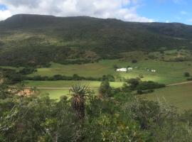 Kromrivier Farm Stays & B&B Near Addo Elephant Park，位于帕特森的酒店