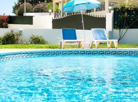 Apartamentos Benvindo by Umbral，位于阿尔布费拉的酒店