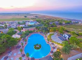 Futura Club Emmanuele，位于曼弗雷多尼亚的酒店