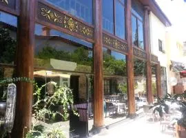 波拉别墅酒店