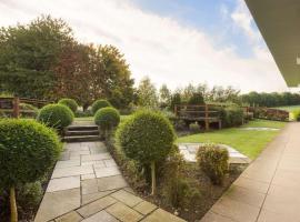 华美达雷克斯汉姆广场酒店，位于雷克瑟姆的酒店