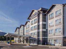 Microtel Inn and Suites by Wyndham Kitimat，位于Kitimat的酒店
