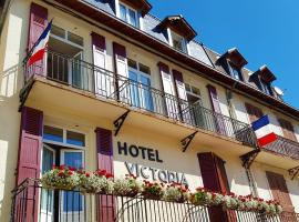 Hotel Victoria，位于圣皮耶尔德沙尔特勒斯米奇缆车附近的酒店