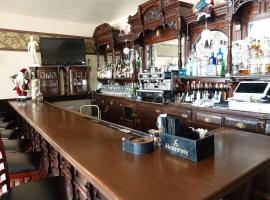 Union Hotel，位于贝尼西亚的酒店