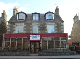 The Highlander Hotel，位于巴基的酒店