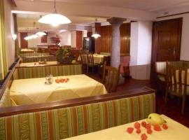 Gasthof Kreuzmayr，位于Eferding的酒店