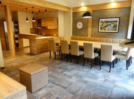 Camping Bissen，位于叙尔河畔埃施的酒店