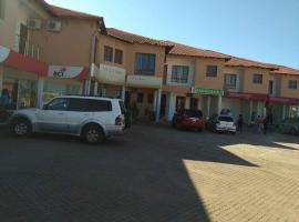 Tricamo Village Matola，位于Matola的酒店