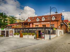 Karczma u Wallenroda，位于雷恩的宾馆