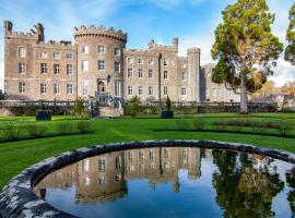 Markree Castle，位于斯莱戈Sligo Folk Park附近的酒店