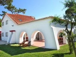 DOMUS QUIETA Pool near beach