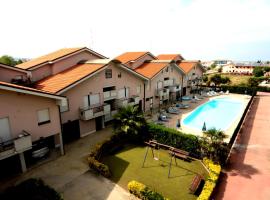 珀兰娜公寓酒店，位于玛里纳蒂蒙内罗的酒店