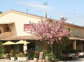 LA BERGERIE PROVENCALE，位于Ginasservis的酒店