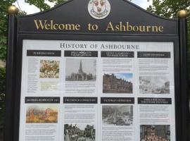 Station Hotel Ashbourne，位于阿什伯恩的酒店