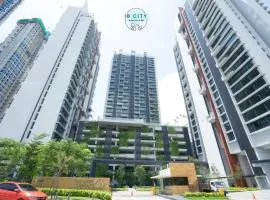 Grand Medini Suites by RR JBcity