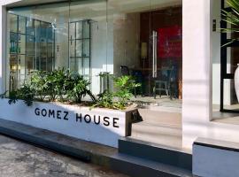 Gomez House，位于马尼拉电厂商场附近的酒店