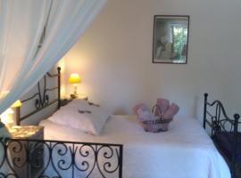 Le vol du Papillon，位于特雷尼的酒店