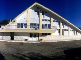 Marghitas，位于阿尼纳的酒店