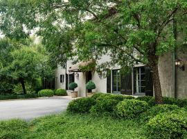 Hotel Domestique，位于Riverview的酒店