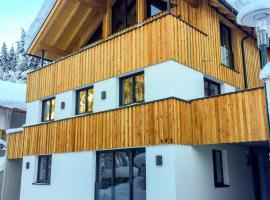 Chalet See Tirol - Ischgl/Kappl，位于湖城的山林小屋