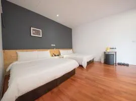 行鹿青旅