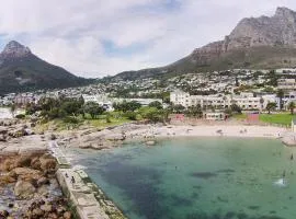 Camps Bay Village - Studios and Apartments