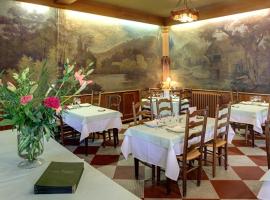HOTEL DES VOYAGEURS，位于Vertolaye的酒店