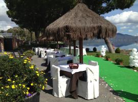 阿尔弗雷多达佩西切拉餐厅酒店，位于布拉恰诺的酒店