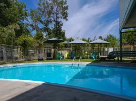 旺加拉塔北雪松四大假日公园，位于旺加拉塔的酒店