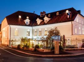 Hotel MD Kamnik，位于卡姆尼克的酒店